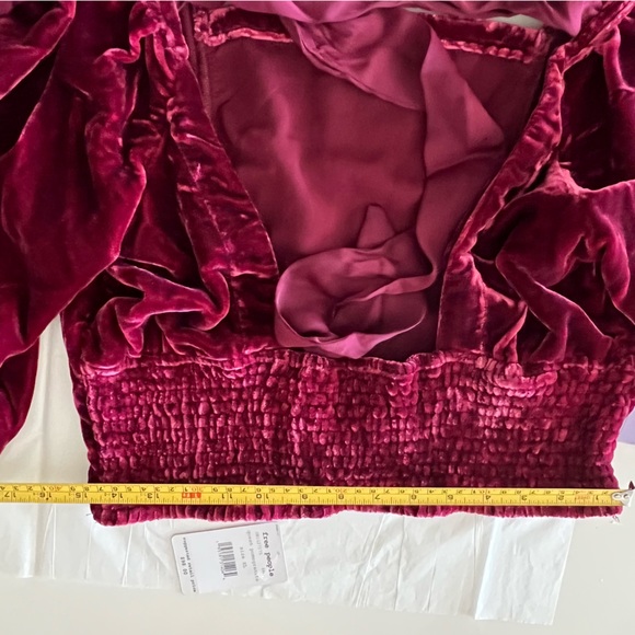 Free People Marie Velvet Open Back Top in Queen Pomegranite Size XL - Picture 12 of 13